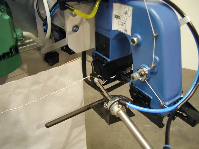 Bag closer machine sewing bag bag closing machine sewing a bag